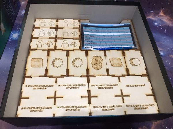 Neznáma planéta Insert